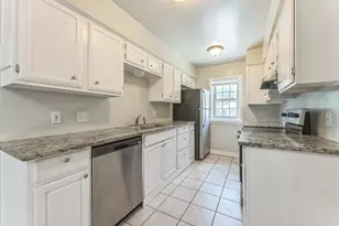 5921 Sea Breeze Ln, Fort Worth, TX 76135 - Photo 9