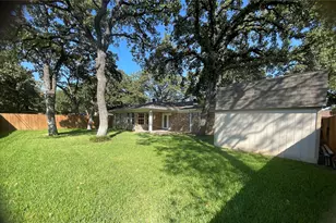 1915 Signet Dr, Euless, TX 76040 - Photo 17