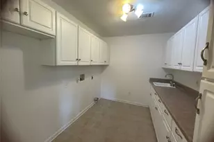 1915 Signet Dr, Euless, TX 76040 - Photo 15