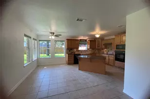 1915 Signet Dr, Euless, TX 76040 - Photo 3