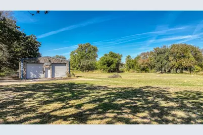 3200 Fairview Road, Millsap, TX 76066 - Photo 3
