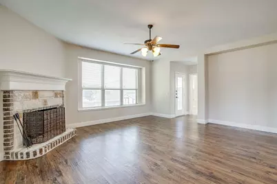 1109 Garden Ridge Drive, Burleson, TX 76028 - Photo 15