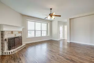 1109 Garden Ridge Dr, Burleson, TX 76028 - Photo 15