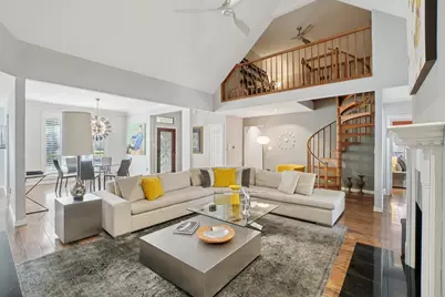 2209 Sand Creek Court, Arlington, TX 76006 - Photo 9