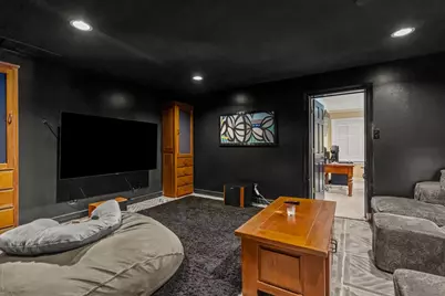 425 Crestwood Drive, Fort Worth, TX 76107 - Photo 31