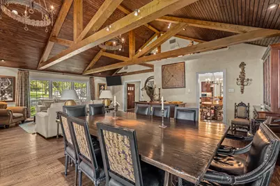 425 Crestwood Drive, Fort Worth, TX 76107 - Photo 11