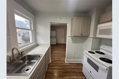 819 N Marsalis Avenue #E, Dallas, TX 75203 - Photo 7