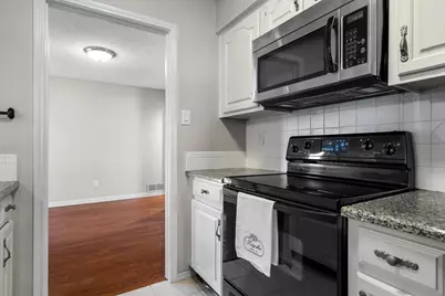 49 Morrow Drive, Bedford, TX 76021 - Photo 13