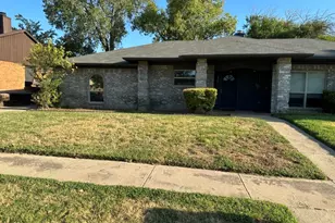 2329 Oakmont Dr, Bedford, TX 76022 - Photo 1