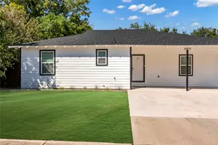 5831 Dana Dr, Haltom City, TX 76117 - Photo 5