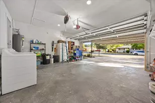 4929 Ira St, Haltom City, TX 76117 - Photo 23