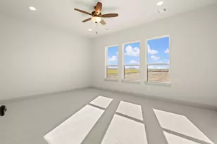 137 Lila Lk Dr, Waxahachie, TX 75165 - Photo 23