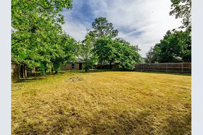 638 Matador Drive, Oak Point, TX 75068 - Photo 17