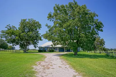 15989 State Highway 30, Richards, TX 77873 - Photo 1