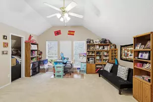 5001 Blanco Dr, Haltom City, TX 76137 - Photo 9