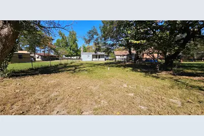 1713 W Frank Street, Grand Saline, TX 75140 - Photo 7