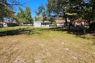 1713 W Frank St, Grand Saline, TX 75140 - Photo 7