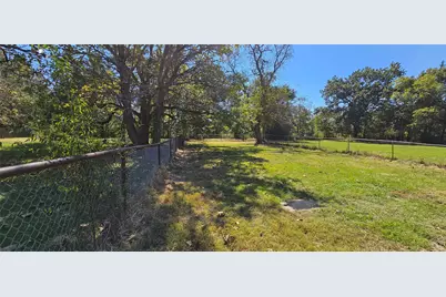 1713 W Frank Street, Grand Saline, TX 75140 - Photo 19