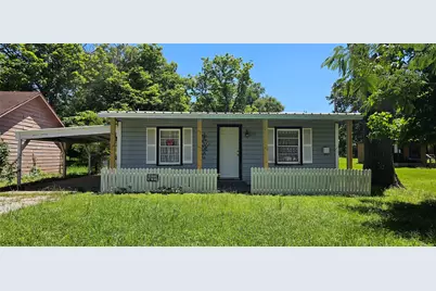 1713 W Frank Street, Grand Saline, TX 75140 - Photo 1