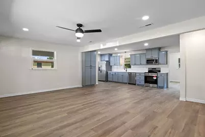 312 Willow Street, Hughes Springs, TX 75656 - Photo 7