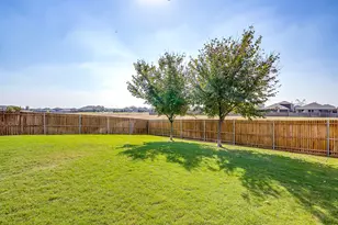 10217 Saltbrush St, Fort Worth, TX 76177 - Photo 17
