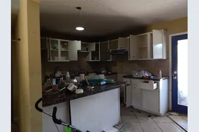 415 Buffalo Drive, Arlington, TX 76013 - Photo 3