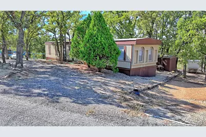 590 Bay Shore Drive, Nocona, TX 76255 - Photo 17