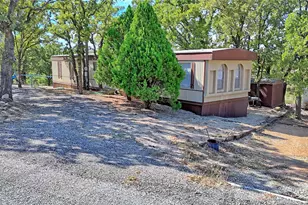 590 Bay Shore Dr, Nocona, TX 76255 - Photo 17