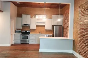 203 N Dallas St, Ennis, TX 75119 - Photo 3