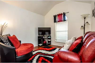 928 Trinity Drive, Lancaster, TX 75146 - Photo 23