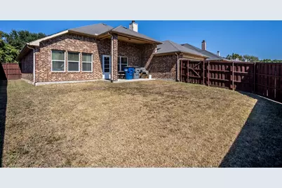 928 Trinity Drive, Lancaster, TX 75146 - Photo 31