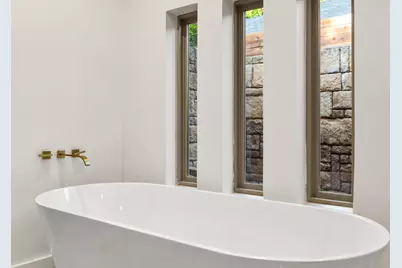 9415 Hill View Drive, Dallas, TX 75231 - Photo 29