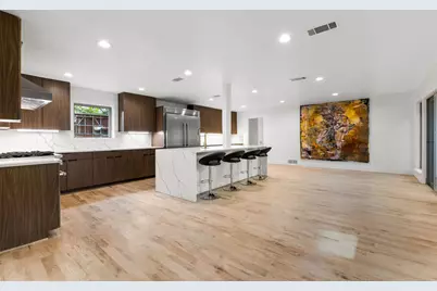 9415 Hill View Drive, Dallas, TX 75231 - Photo 7