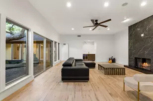 9415 Hill View Dr, Dallas, TX 75231 - Photo 17