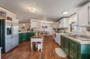 192 Big Salty Ln, Springtown, TX 76082 - Photo 11