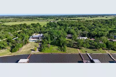 307 Sun Valley, Mabank, TX 75147 - Photo 5