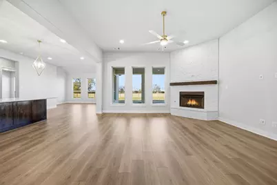 172 Liv Meadow Way, Waxahachie, TX 75165 - Photo 11