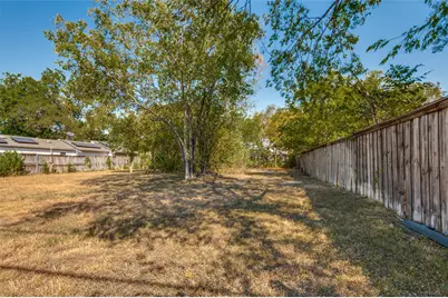 5115 Spruce Street, Dallas, TX 75211 - Photo 3