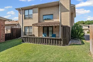 32 1 Main Pl, Benbrook, TX 76126 - Photo 27