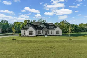 321 Mayberry Wy, Waxahachie, TX 75167 - Photo 1