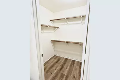 3201 Royal Crest Drive, Fort Worth, TX 76140 - Photo 15