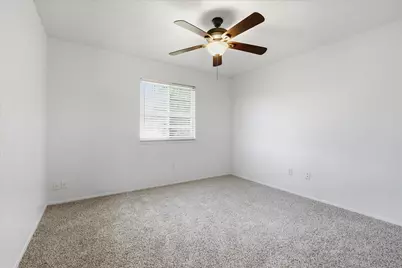 1715 Southampton Drive, Carrollton, TX 75007 - Photo 23