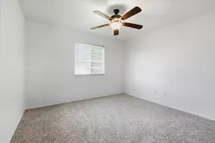 1715 Southampton Dr, Carrollton, TX 75007 - Photo 23