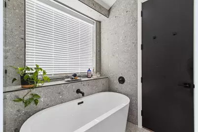 2916 Hawthorne Avenue #101, Dallas, TX 75219 - Photo 15