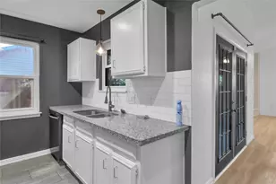 3209 Misty Ct, Bedford, TX 76021 - Photo 5