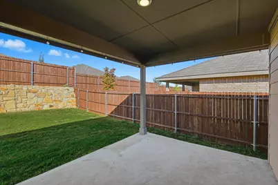 9521 Golden Summit Drive, Fort Worth, TX 76131 - Photo 9