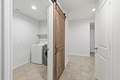 9521 Golden Summit Drive, Fort Worth, TX 76131 - Photo 13