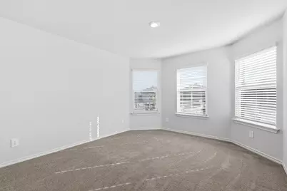9521 Golden Summit Drive, Fort Worth, TX 76131 - Photo 13