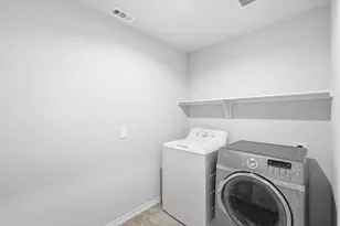 9521 Golden Smt Dr, Fort Worth, TX 76131 - Photo 11