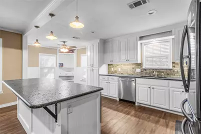 1825 N Highland Avenue, Sherman, TX 75092 - Photo 19